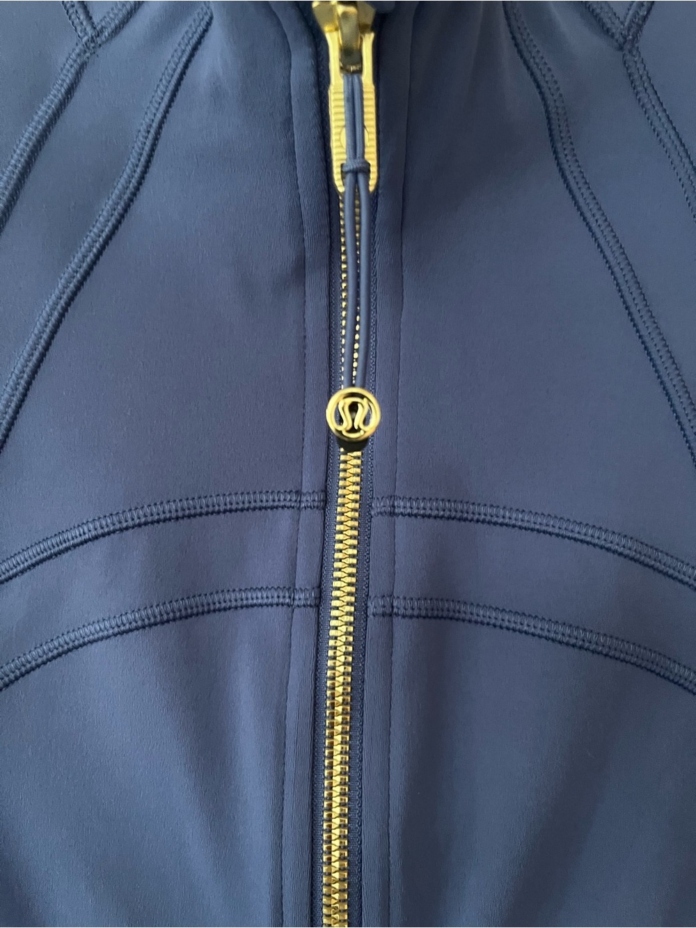 Lululemon Define Cropped Jacket- Size M-Color:Shade - Picture 3 of 8